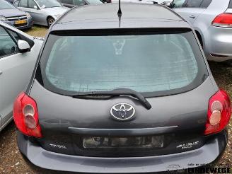 Toyota Auris Auris (E15), Hatchback, 2006 / 2012 2.0 D-4D-F 16V picture 13