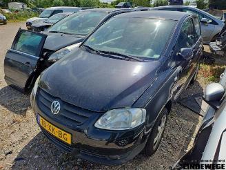 Volkswagen Fox Fox (5Z), Hatchback, 2005 / 2021 1.2 picture 2