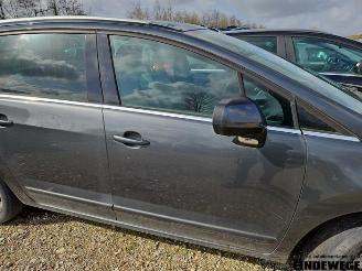 Peugeot 5008 5008 I (0A/0E), MPV, 2009 / 2017 1.6 THP 16V picture 9