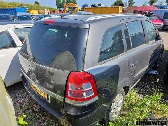 Opel Zafira Zafira (M75), MPV, 2005 / 2015 1.8 16V Ecotec picture 2