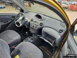 Toyota Yaris Yaris (P1), Hatchback, 1999 / 2005 1.3 16V VVT-i picture 5