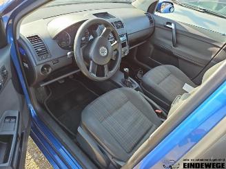 Volkswagen Polo Polo IV (9N1/2/3), Hatchback, 2001 / 2012 1.4 16V picture 3