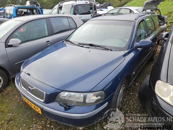 Volvo V-70 V70 (SW), Combi, 1999 / 2008 2.4 20V 170