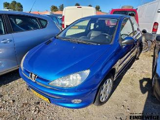 rozbiórka samochody osobowe Peugeot 206 206 (2A/C/H/J/S), Hatchback, 1998 / 2012 1.6 16V 2005/5
