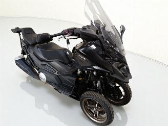 Schade scooter Kymco  CV3 550 2023/6