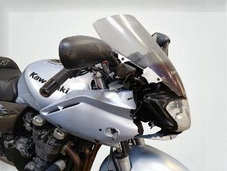 Kawasaki ZR - 7  picture 17