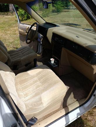 Chrysler Voyager 2 2.5i-8V picture 17