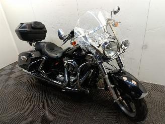 krockskadad bil motor Harley-Davidson Dyna switch back 103 FLD 2015/9