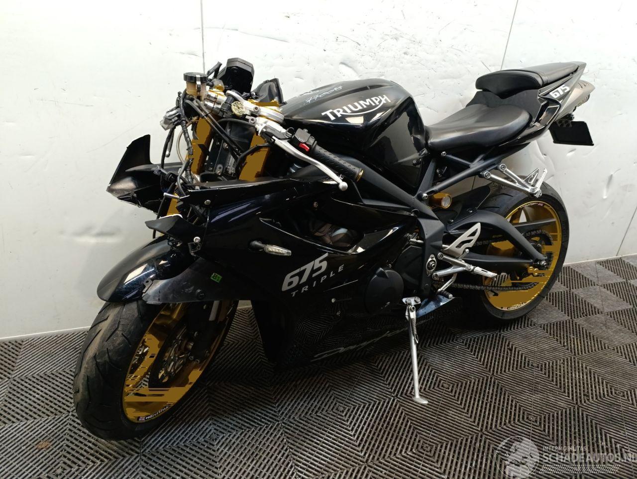 Triumph Daytona 