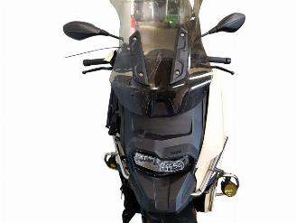 BMW C 400 X  picture 2