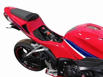 Honda CBR 600 RR picture 15