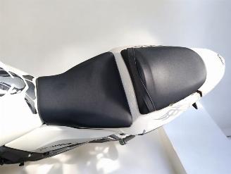 Kawasaki Z 750  picture 20