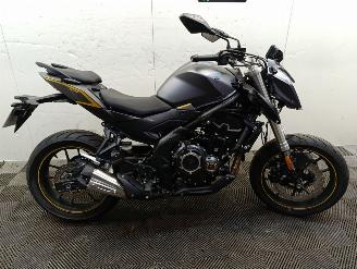 krockskadad bil motor Voge  R 2024/5