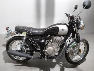 Schade motor Mash  FIVE HUNDRED 2014/10