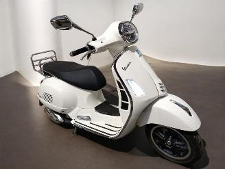 Piaggio  GTS picture 15