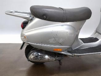 Piaggio  ET4 picture 10