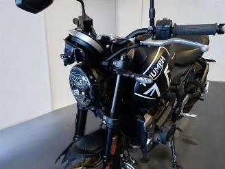 Triumph Trident 660  picture 17