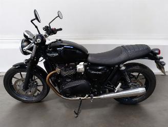 Triumph  STREET TWIN picture 3