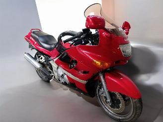 Kawasaki ZZ - R 600  picture 12