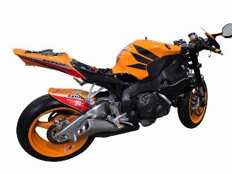 Honda CBR 1000 REPSOL picture 13