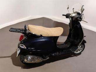 Piaggio  VESPA picture 4