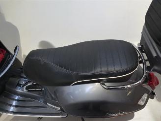 Piaggio  GTS picture 9