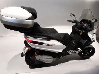Piaggio  MP3 picture 26