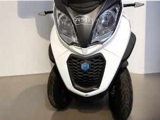 Piaggio  MP3 picture 2