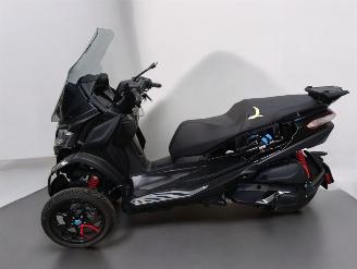 Piaggio  MP3 HPE picture 3
