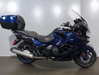 Triumph Trophy 1200 SE picture 1