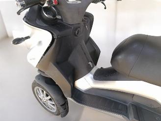 Piaggio  MP3 picture 20