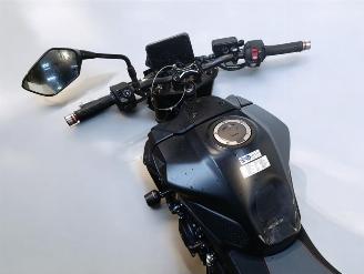 Honda CB 750 HORNET picture 14