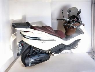 Yamaha  X10 picture 7