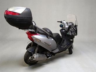 Kymco  GRAND DINK picture 16
