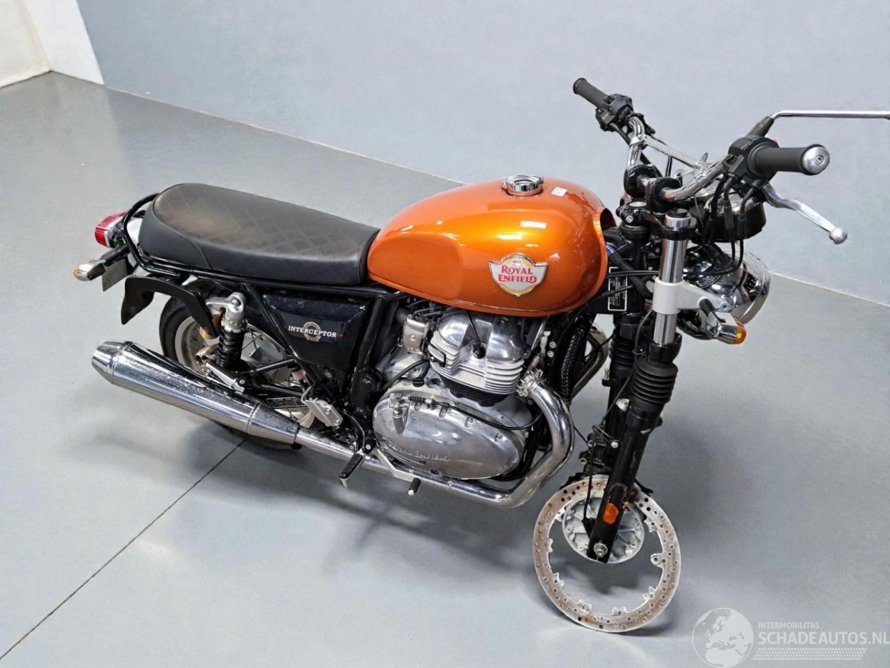 Royal Enfield  INTERCEPTOR