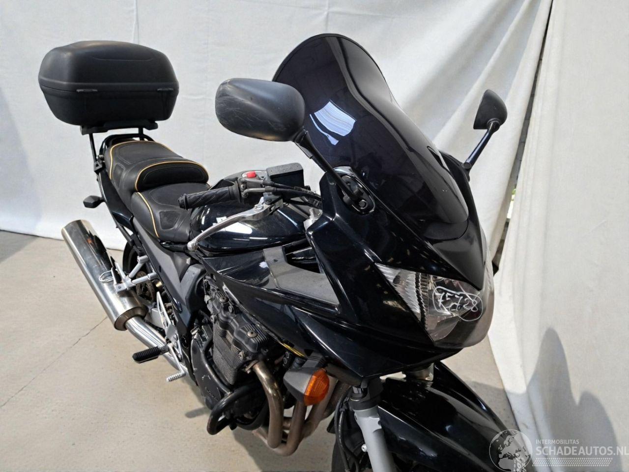 Suzuki Bandit 650 GSF