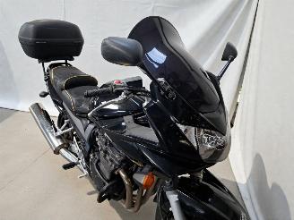 Schade motor Suzuki Bandit 650 GSF 2005/1