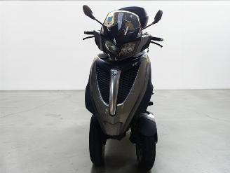 Piaggio  YOURBAN picture 4