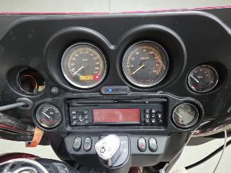 Harley-Davidson  FLHTCU CLASSIC picture 2