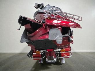 Harley-Davidson  FLHTCU CLASSIC picture 3