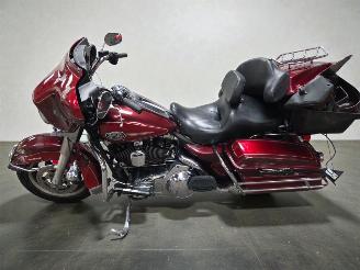 Harley-Davidson  FLHTCU CLASSIC picture 7