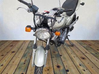 Kawasaki ER - 5  picture 4