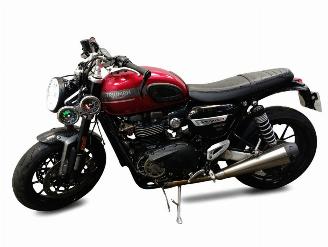 krockskadad bil motor Triumph  SPEEDTWIN 2023/2