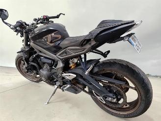 Triumph Street Triple RS picture 15