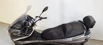 Piaggio X10  picture 7