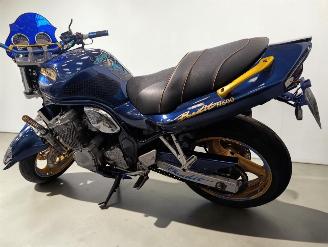 Suzuki Bandit 600  picture 6
