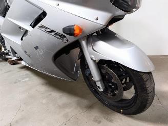 Yamaha FJR 1300  picture 12