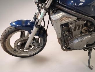Kawasaki ER - 5  picture 8