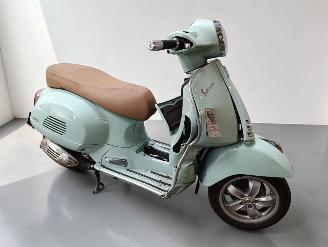  Piaggio  GTS 2023/6