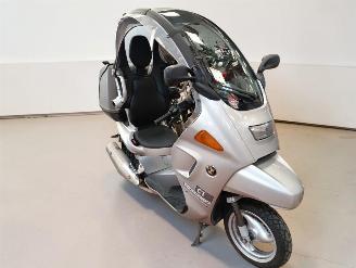 Vaurioauto  motor cycles BMW C1  2002/7
